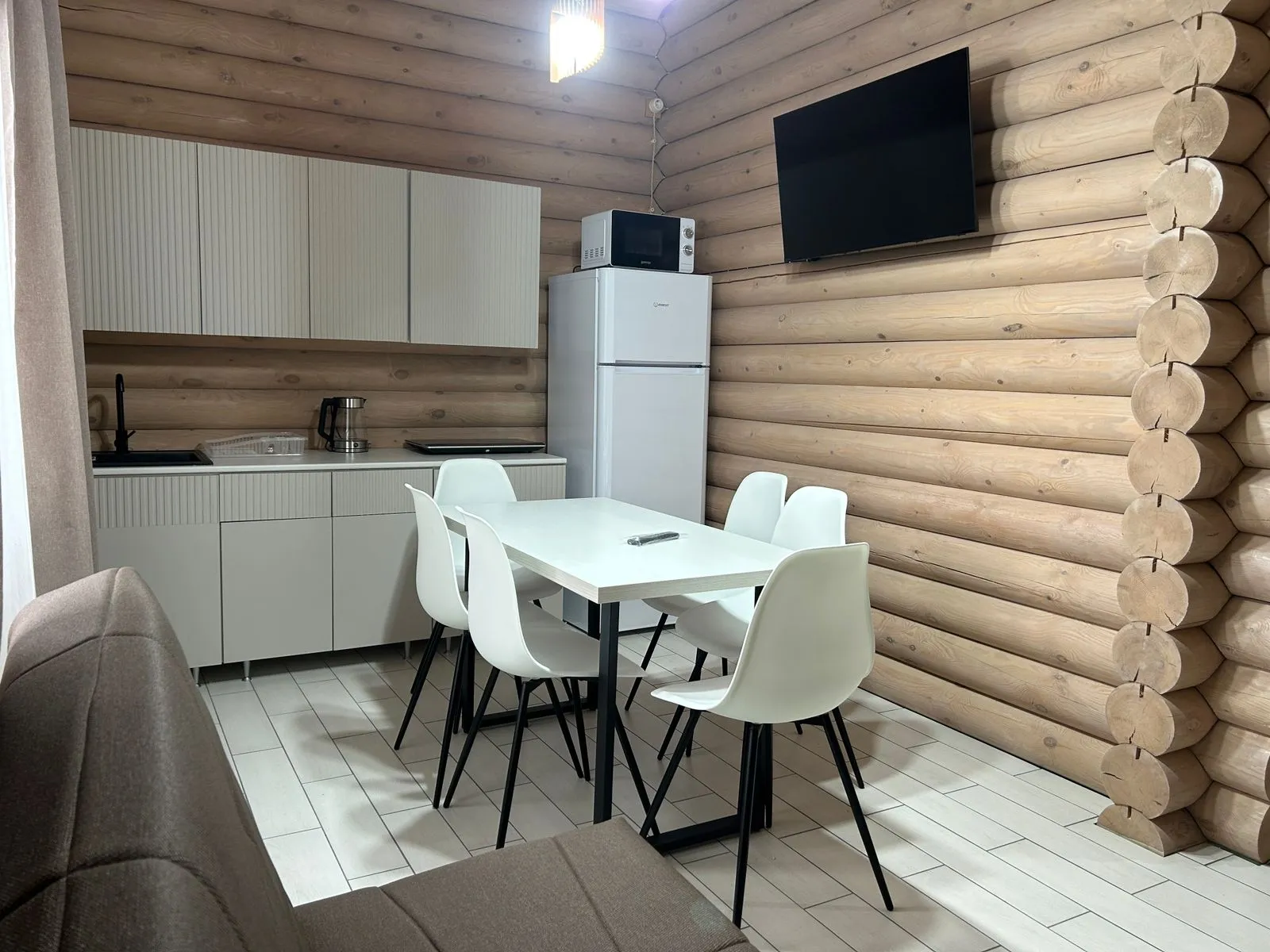 WhatsApp Image 2025-10-29 at 12.35.28 (1)